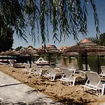 Füzeskerti *