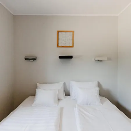 Fuezeskerti Apartmanhaz