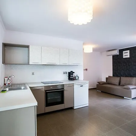 Fuezeskerti Apartmanhaz Διαμέρισμα Békésszentandrás